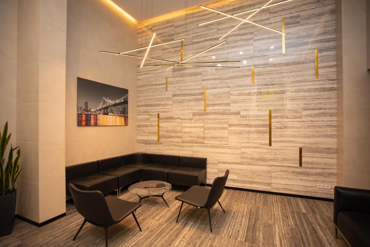 Petrovdom 13-141 In Rc New York Concept House With Bathroom Киев Экстерьер фото