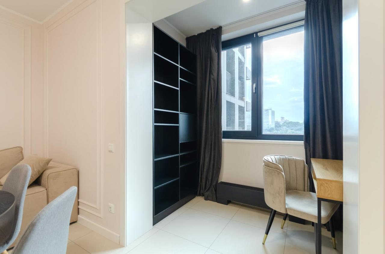 Petrovdom 13-141 In Rc New York Concept House With Bathroom Киев Экстерьер фото