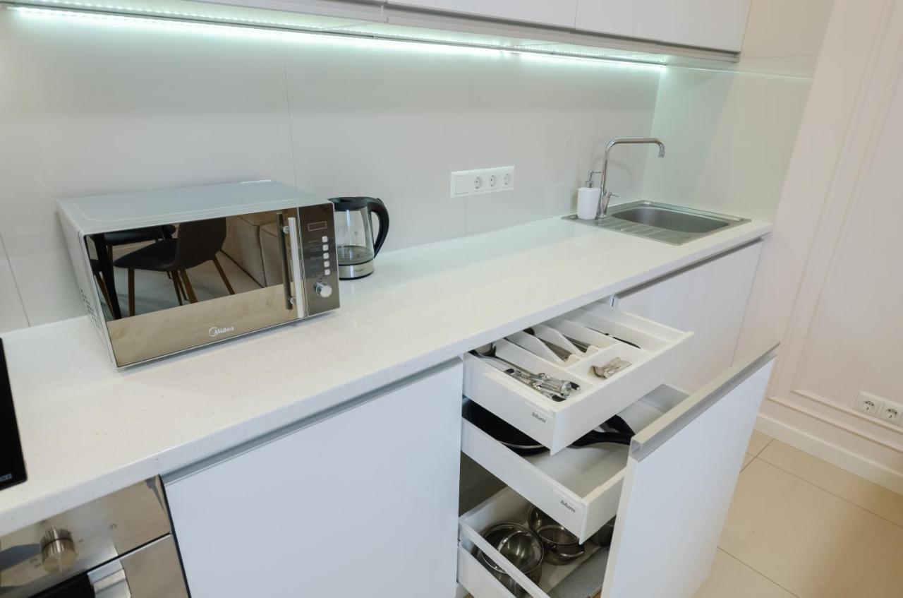 Petrovdom 13-141 In Rc New York Concept House With Bathroom Киев Экстерьер фото