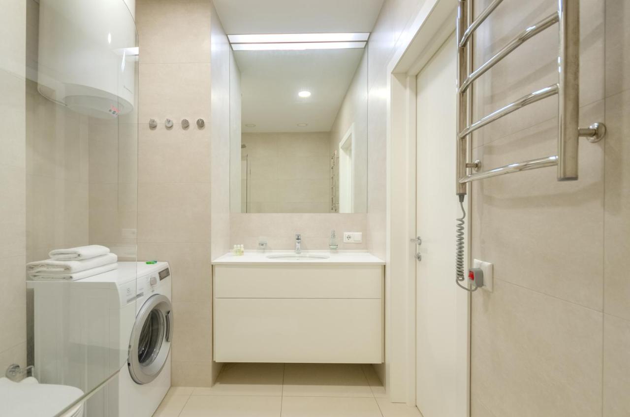 Petrovdom 13-141 In Rc New York Concept House With Bathroom Киев Экстерьер фото