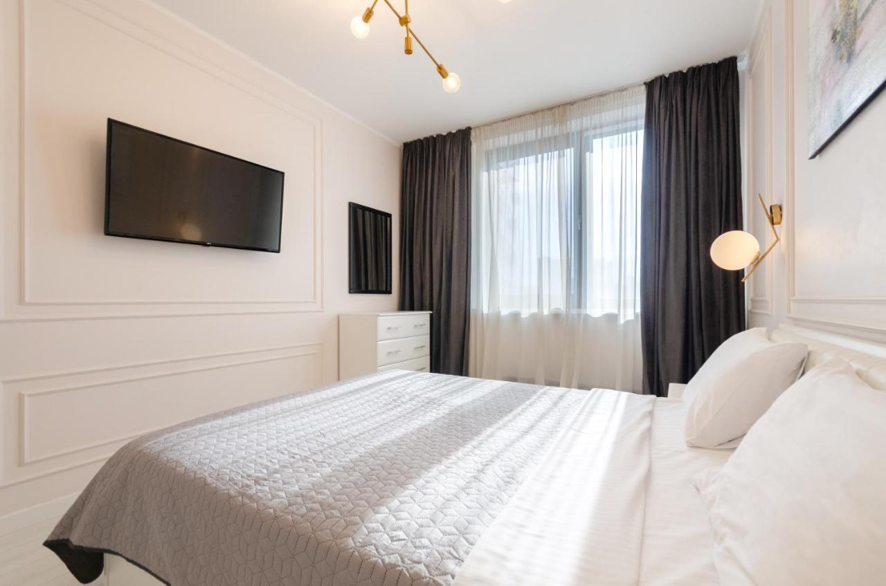 Petrovdom 13-141 In Rc New York Concept House With Bathroom Киев Экстерьер фото